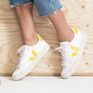 US 9/ Woman like new Campo Sneaker VEJA
